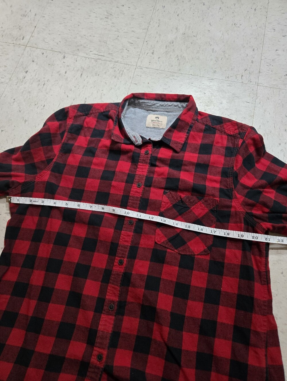 Wind River Red & Black Buffalo Plaid Button-Up Shirt - Casual Flannel - Picture 8 of 8